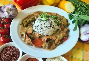 cuketovy_gulas_quinoaryze_WEB