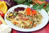 zapečené těstoviny se zeleninou a fetou