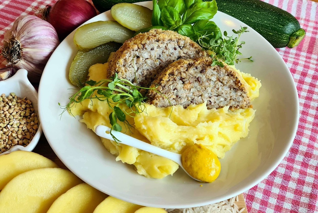 pohankova sekana s bramborovou kasi