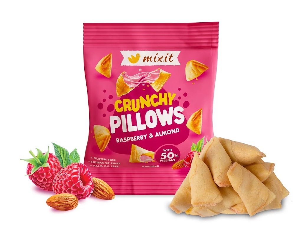 MIXIT Crunchy Pillows 30g maliny/mandle 