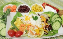 zeleninovy_talir_s_pecivem