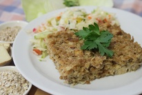 spaldovy_trhanec_s_uzenym_tofu_a_kysanym_zelim