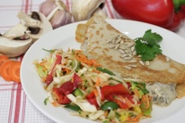 palacinka_se_zampionovou_naplni_salat