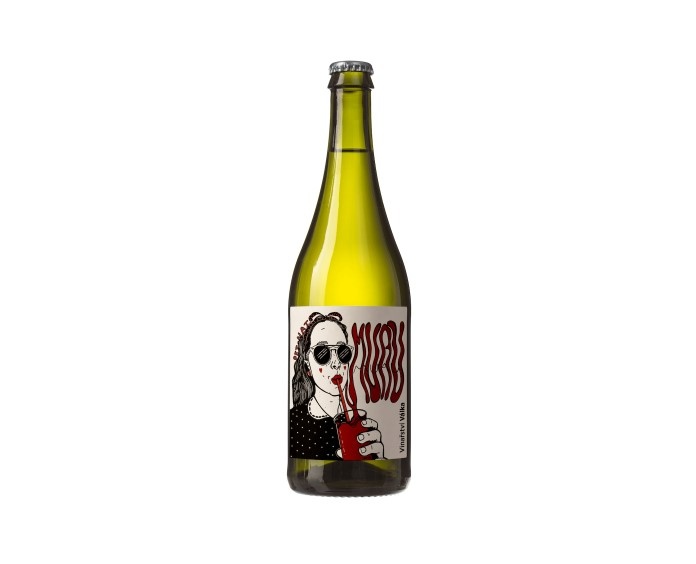 Nefiltrované perlivé MuAu Víno 750ml BIO Víno Válka