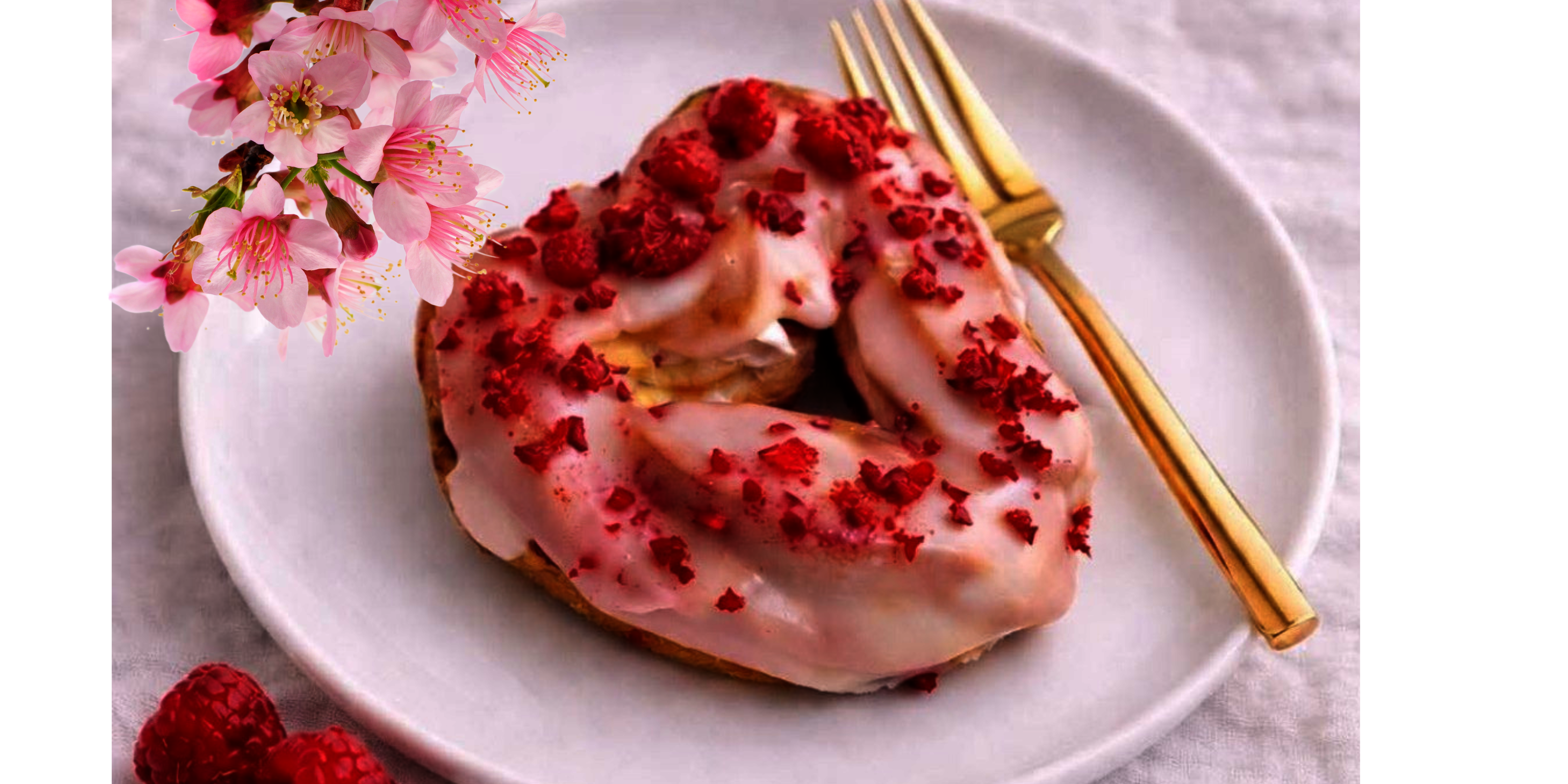 OTEVÍRACÍ DOBA OKOLO KVĚTNOVÝCH SVÁTKŮ 